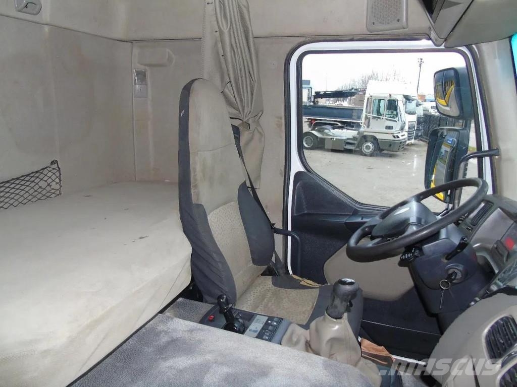 Renault Kerax 410DXI + 8X4 + MANUAL + SPRING شاحنات قلابة