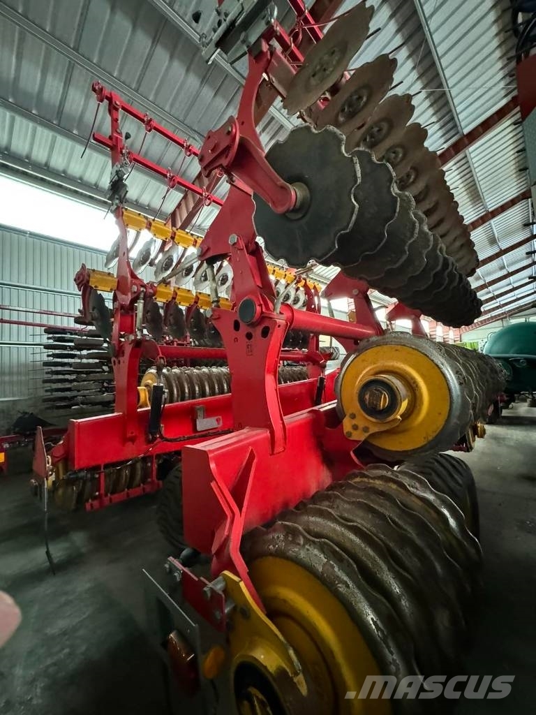 Väderstad Carrier 925 Disc harrows
