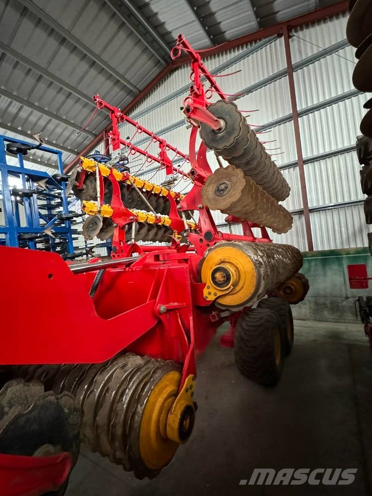Väderstad Carrier 925 Disc harrows
