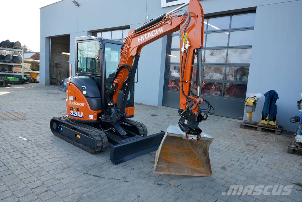 Hitachi ZX 33 U-6 MTC Minikoparki