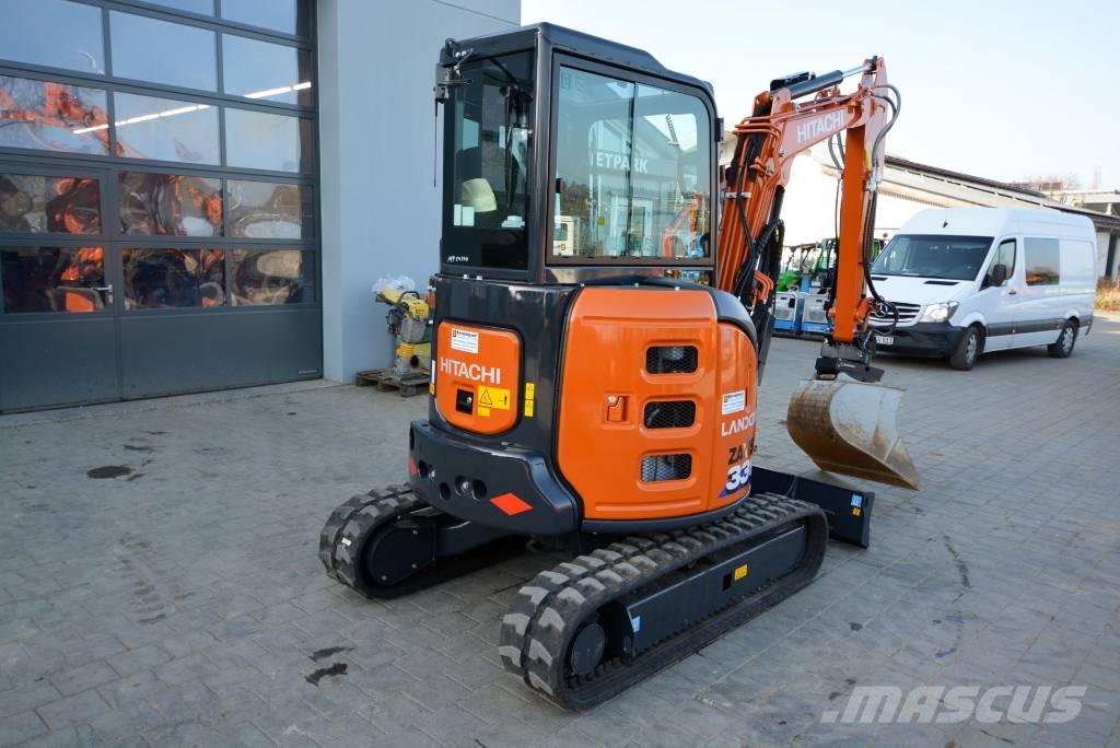 Hitachi ZX 33 U-6 MTC Minikoparki