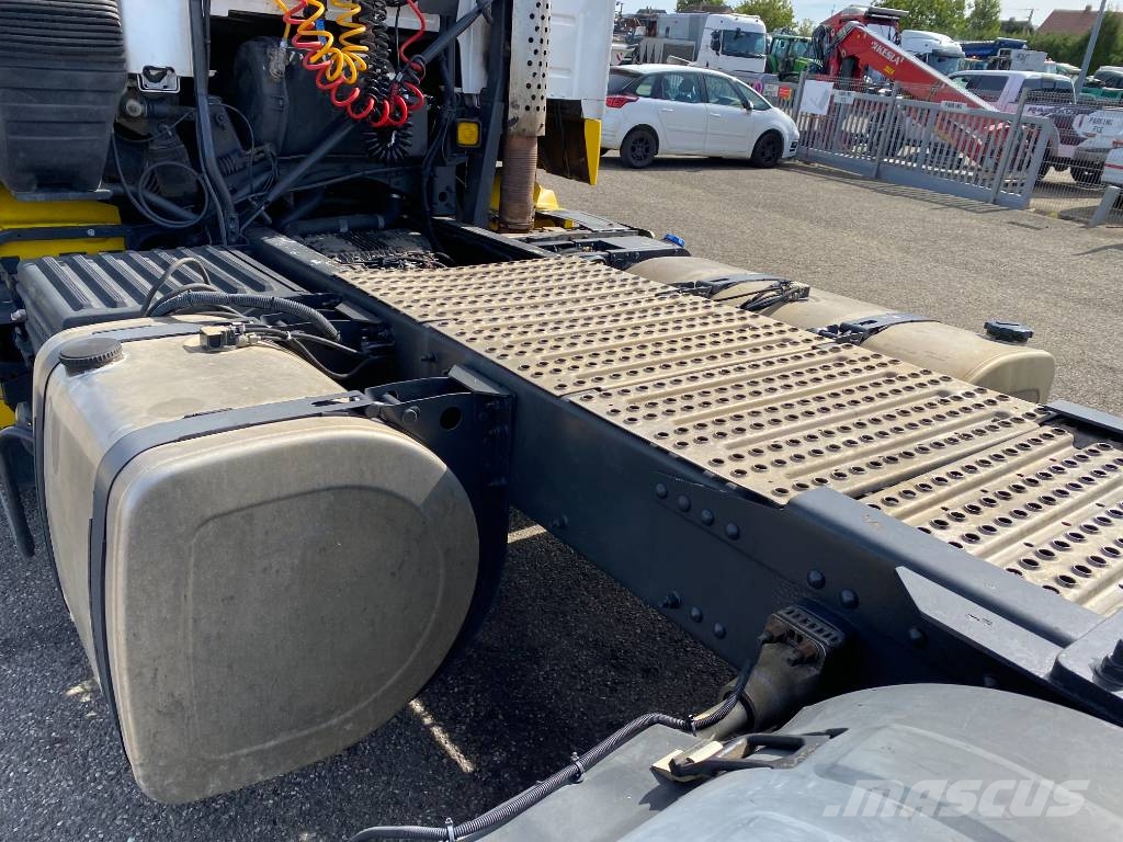 Volvo FH 16-580 Euro5/ RETARDER 1er Main وحدات الجر