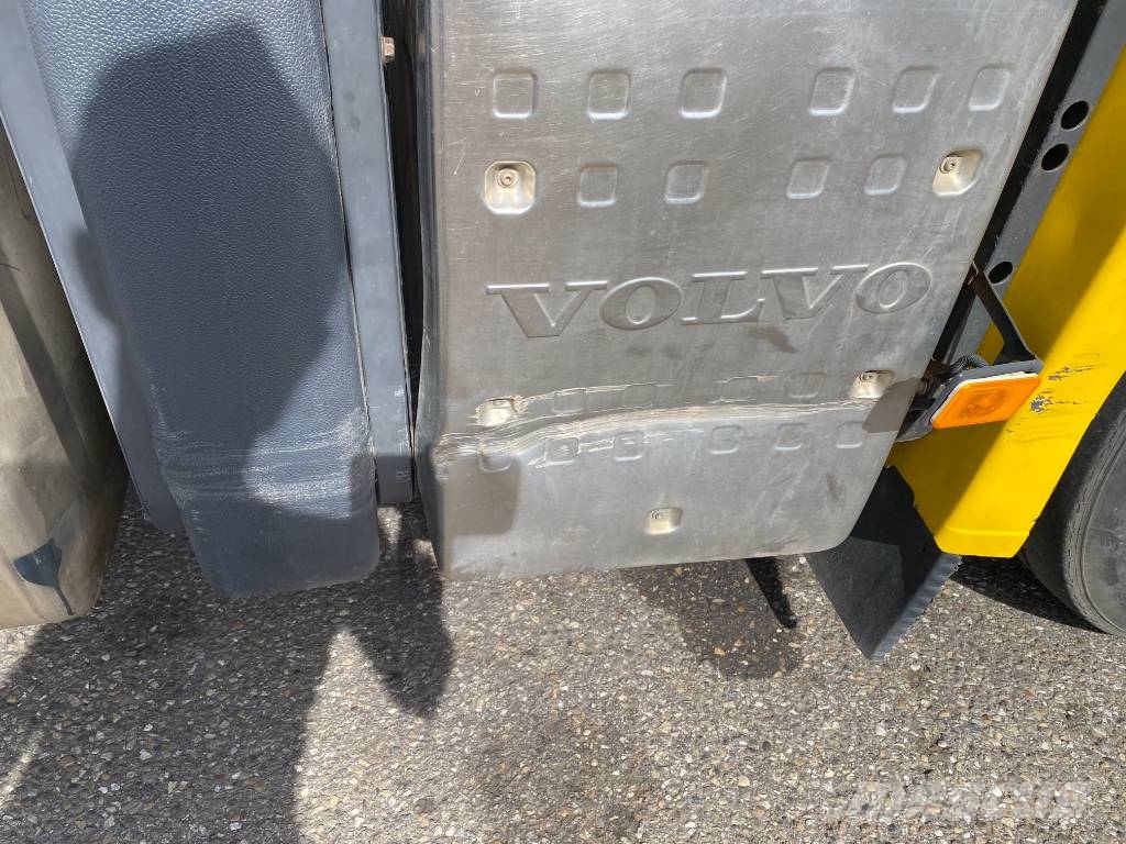 Volvo FH 16-580 Euro5/ RETARDER 1er Main وحدات الجر