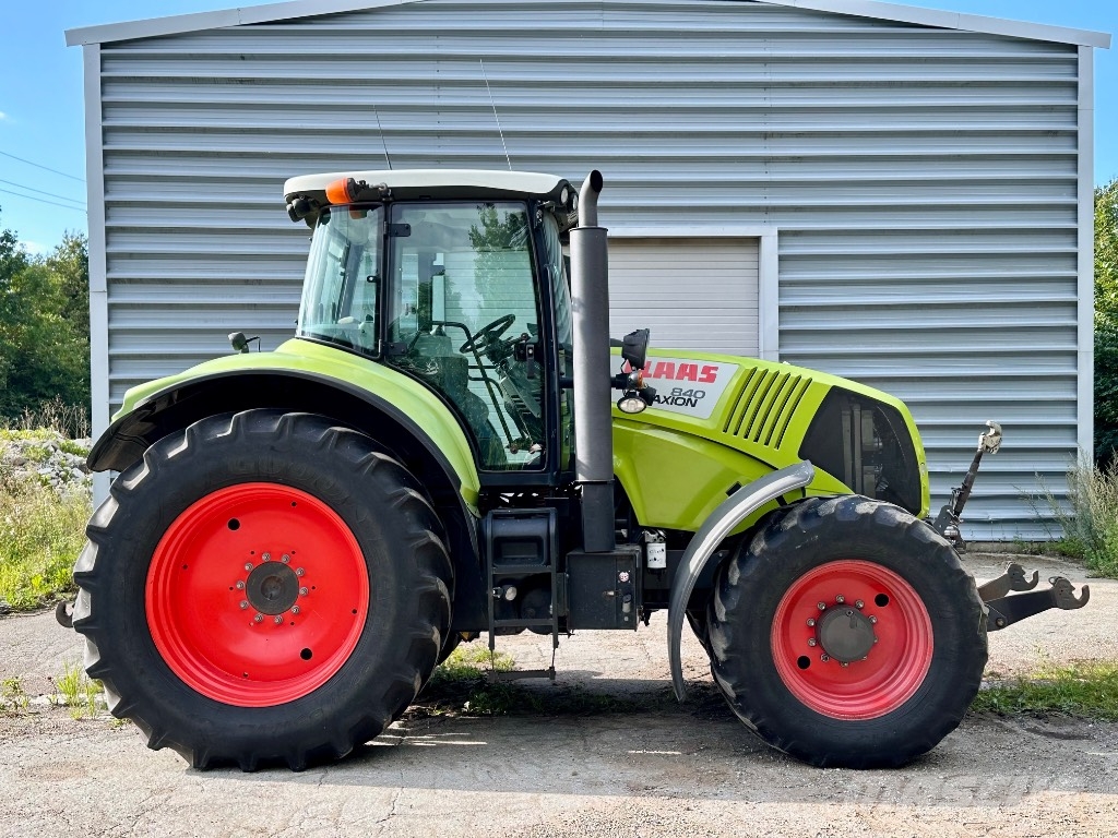 CLAAS Axion 840 Traktori
