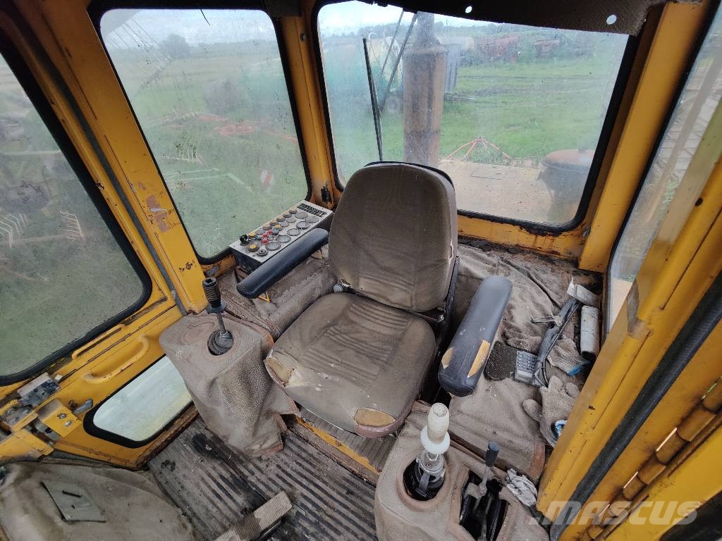 Liebherr LR 621 B Pale cingolate