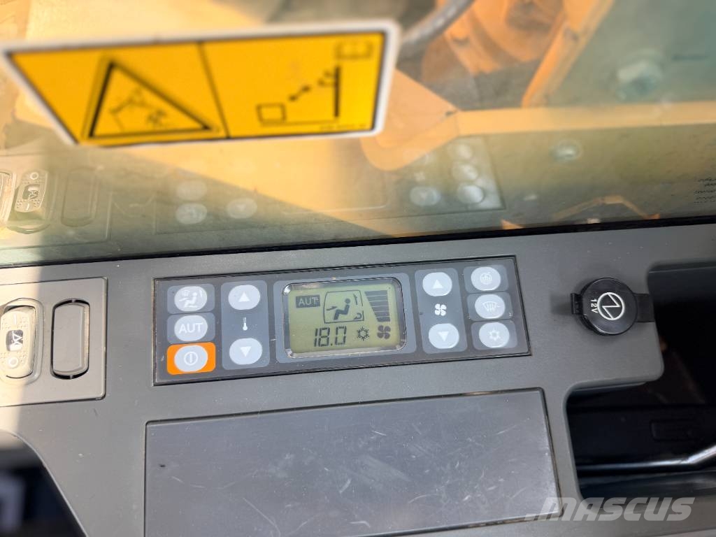 CAT 329E LN Paletli ekskavatörler