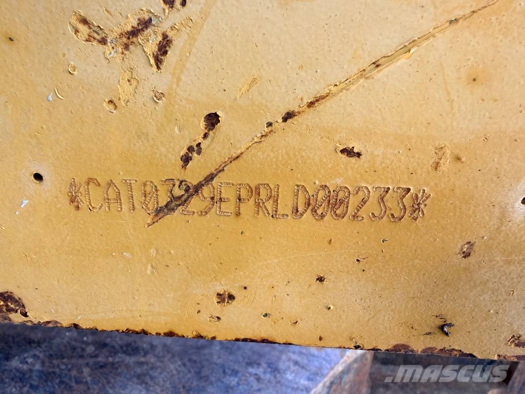 CAT 329E LN Paletli ekskavatörler