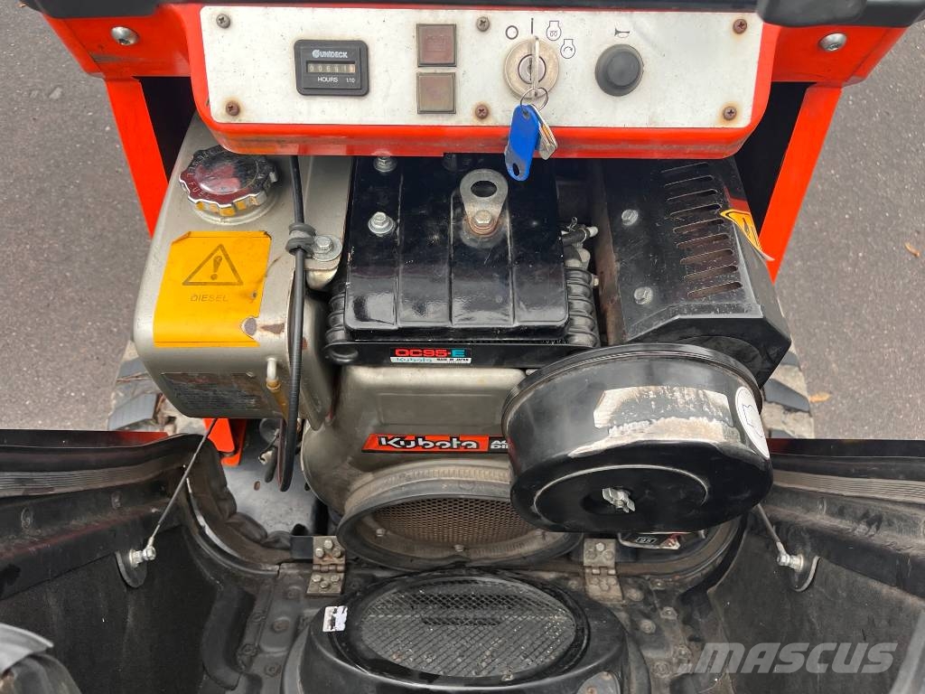 Kubota KC 70 SL-4 Mini pašizgāzēji