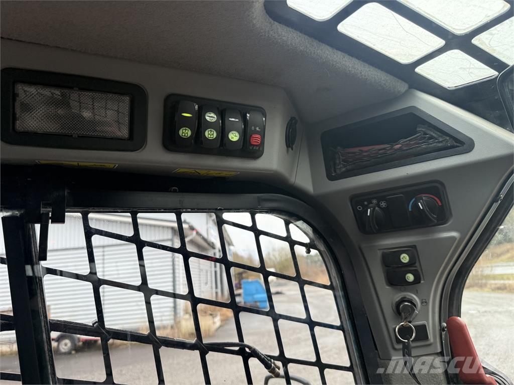 CAT 259D Carregadoras de direcção deslizante