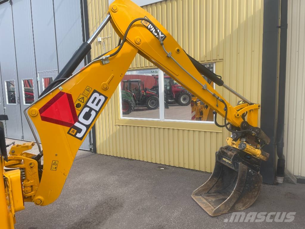 JCB 3CX Compact Tractopelle
