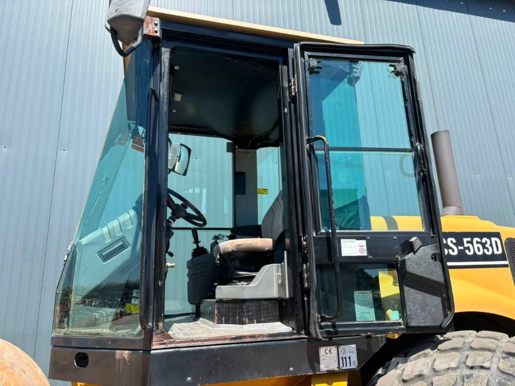 CAT CS563D Egydobos hengerek
