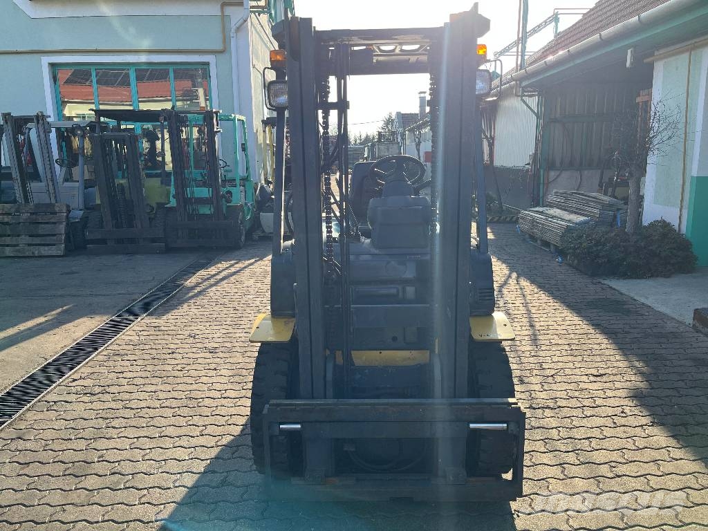 Komatsu FG25T-16 NXT V-4238 IO LPG'li forkliftler