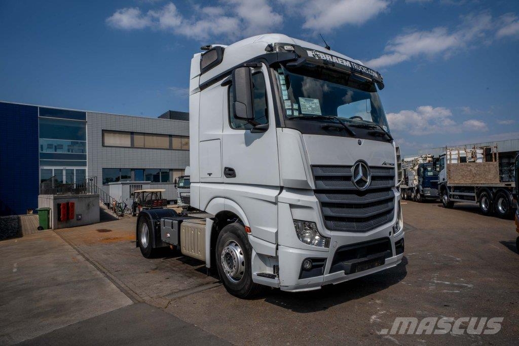 Mercedes-Benz ACTROS 1845 LS Sadulveokid