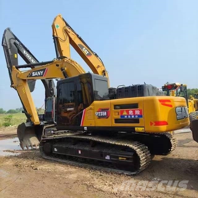 Sany SY235H Lánctalpas kotrók