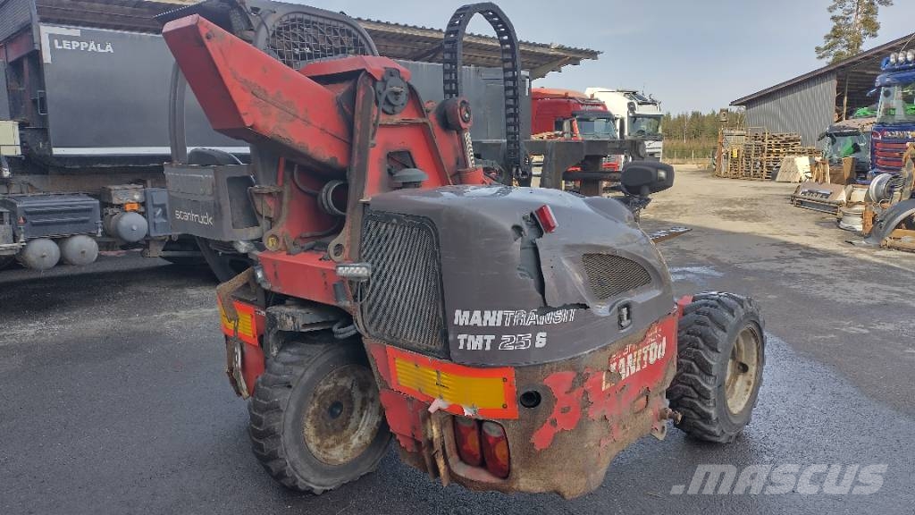Manitou TMT S25, perärukki Teleskobik yükleyiciler