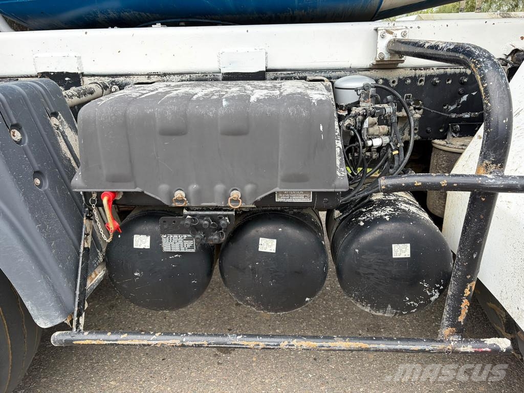 MAN TGA 35.460 8x4 Concrete Mixer Avtomešalci za beton