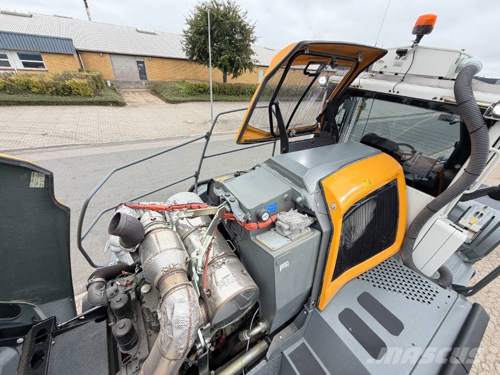 Liebherr L 550 XPower لوادر بعجل