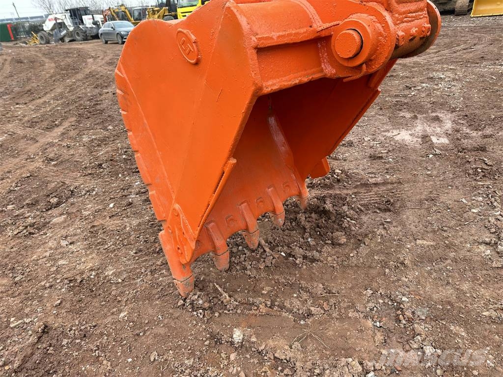 Doosan DH 220 Kāpurķēžu ekskavatori