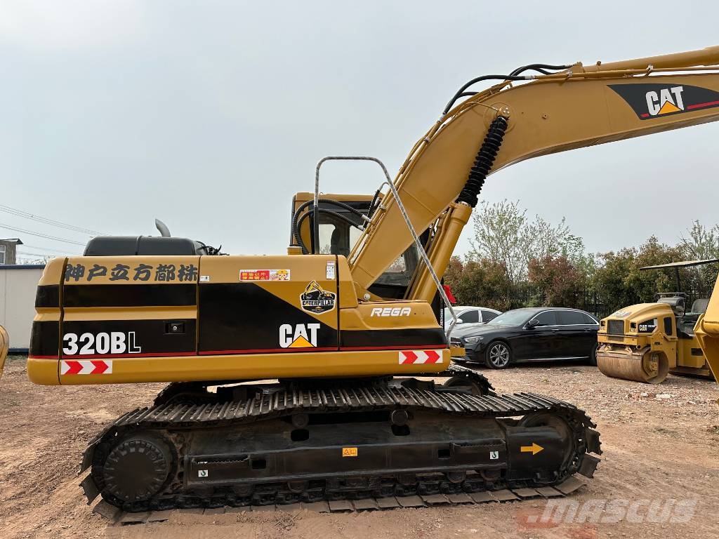 CAT 320BL Bagri goseničarji