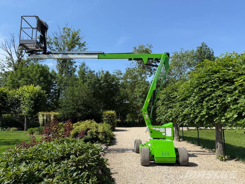Niftylift HR 12 NDE Knikarmhoogwerker / Knikarm Hoogwerker Strēles pacēlāji