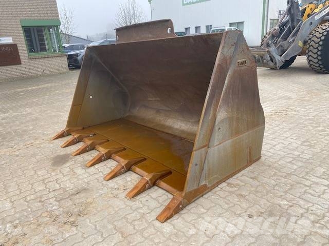 Seiler (1223)  3.8 cbm neuw. Schaufel / bucket دلاء