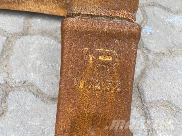 Seiler (1223)  3.8 cbm neuw. Schaufel / bucket دلاء