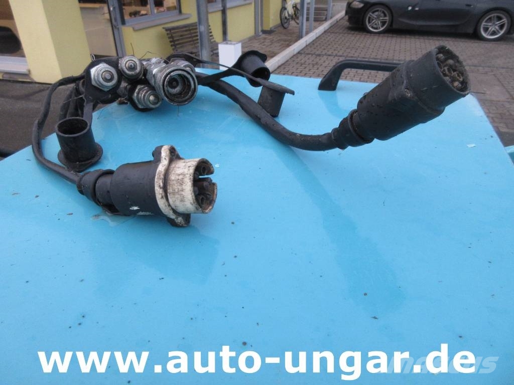 Kässbohrer BeachTech STR 2000 Baujahr 2003 BeachCleaner Оборудване за почистване на плаж