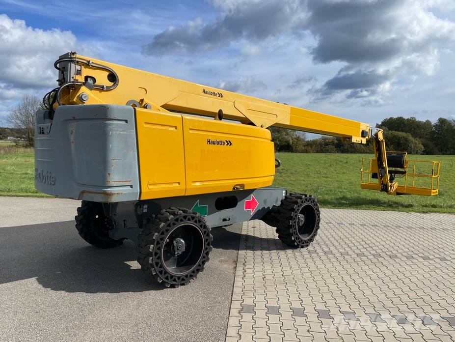 Haulotte HT 28 RTJ Pro Gelenkteleskoparbeitsbühnen