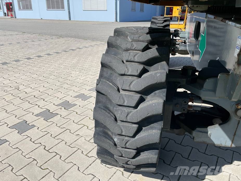 Haulotte HT 28 RTJ Pro Gelenkteleskoparbeitsbühnen