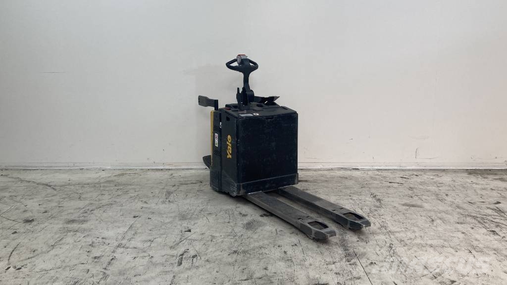 Yale MP 20 X Lavansiirtotrukit ajotasolla