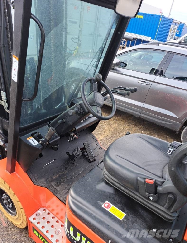 EP EFL181, Triplex, 4800mm, Lithium Elektrische heftrucks