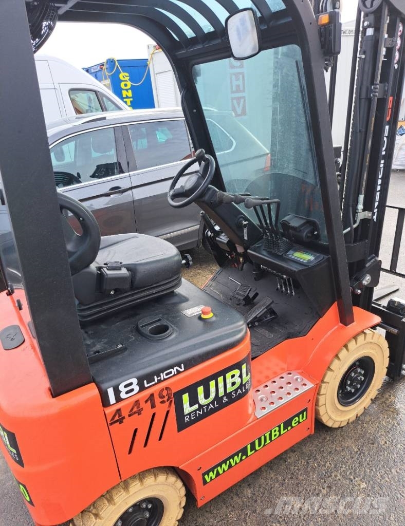 EP EFL181, Triplex, 4800mm, Lithium Elektrische heftrucks
