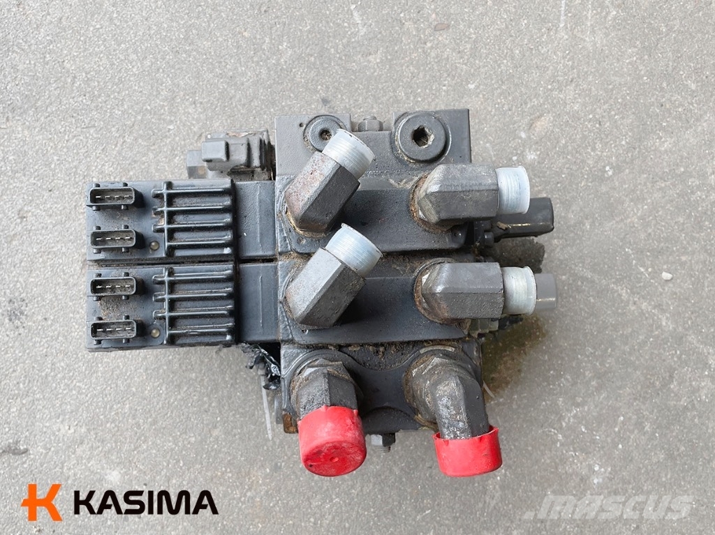 CLAAS Valve with Danfoss actuator Гідравліка