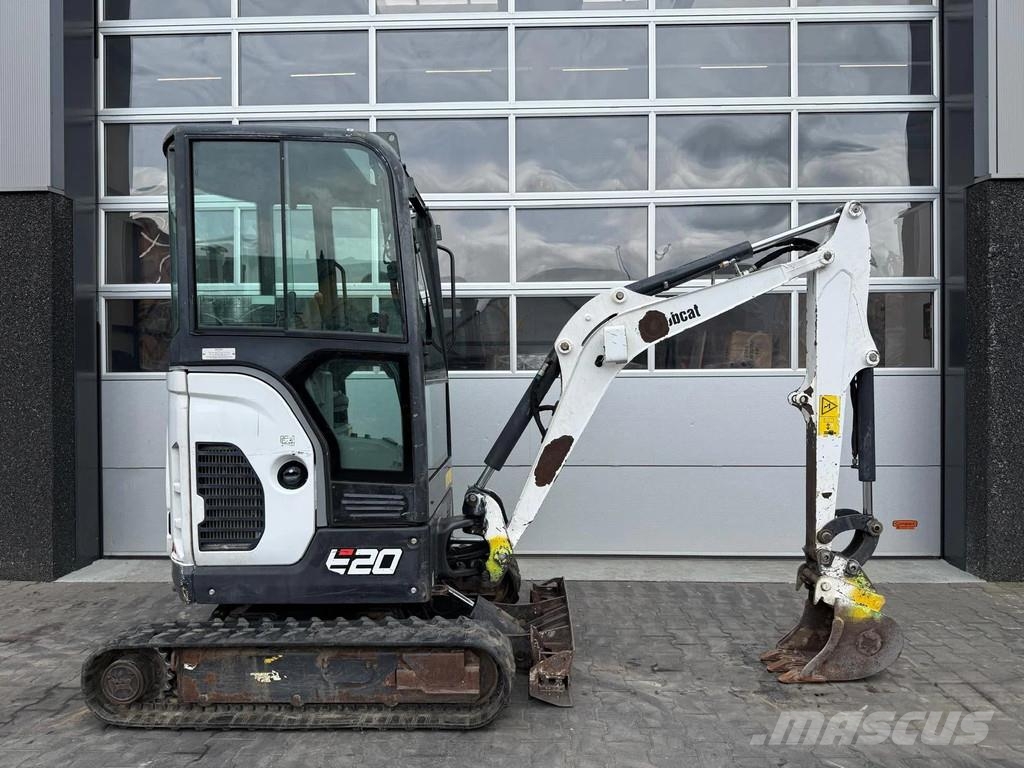 Bobcat E20 Mini rýpadla < 7t