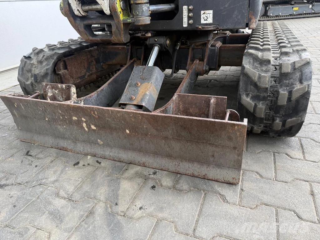 Bobcat E20 Mini rýpadla < 7t