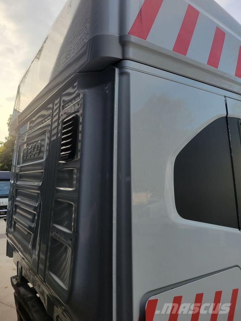 Iveco S-WAY Kabine i unutrašnjost