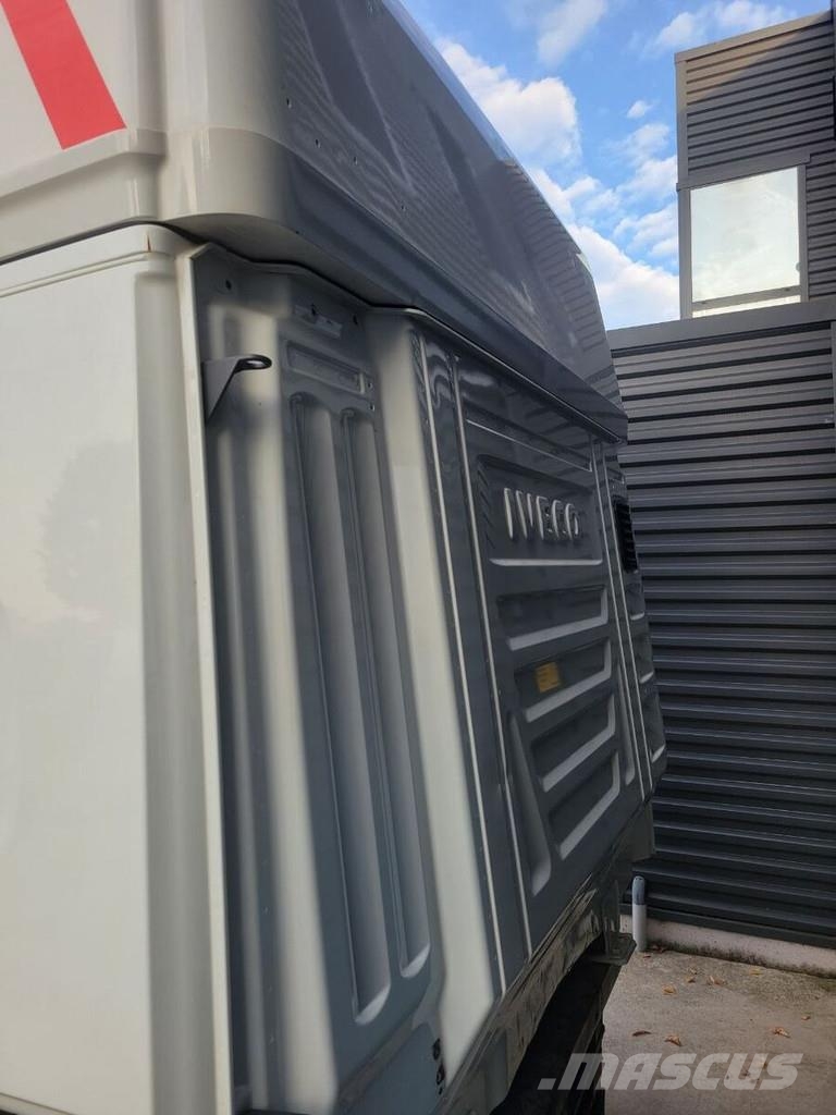 Iveco S-WAY Kabine i unutrašnjost