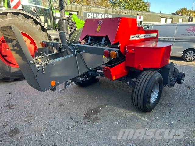 Massey Ferguson 1840 Quaderpressen