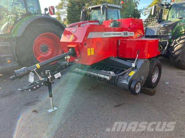 Massey Ferguson 1840 Quaderpressen