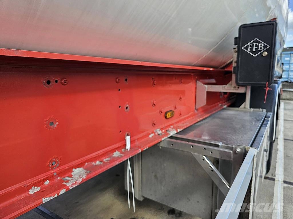 Feldbinder KIP 60.3 GGVS/ADR Poluprikolice cisterne