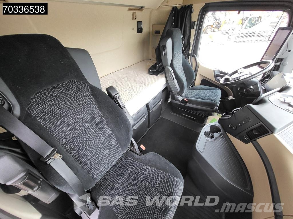 Mercedes-Benz Actros 1845 4X2 BigSpace Retarder 2x Tanks ACC Nav 中古トラクターヘッド | トレーラーヘッド
