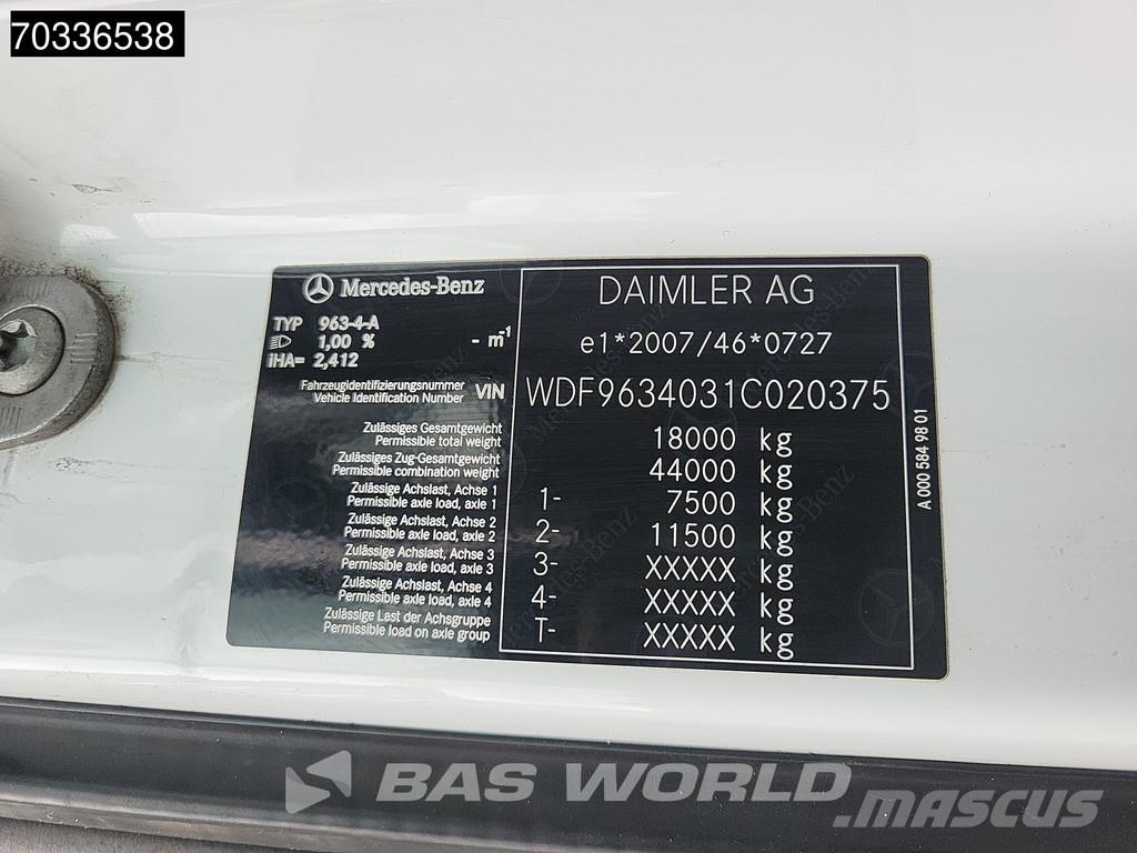 Mercedes-Benz Actros 1845 4X2 BigSpace Retarder 2x Tanks ACC Nav Vilcēji