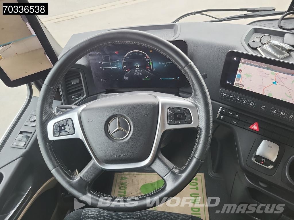 Mercedes-Benz Actros 1845 4X2 BigSpace Retarder 2x Tanks ACC Nav 中古トラクターヘッド | トレーラーヘッド