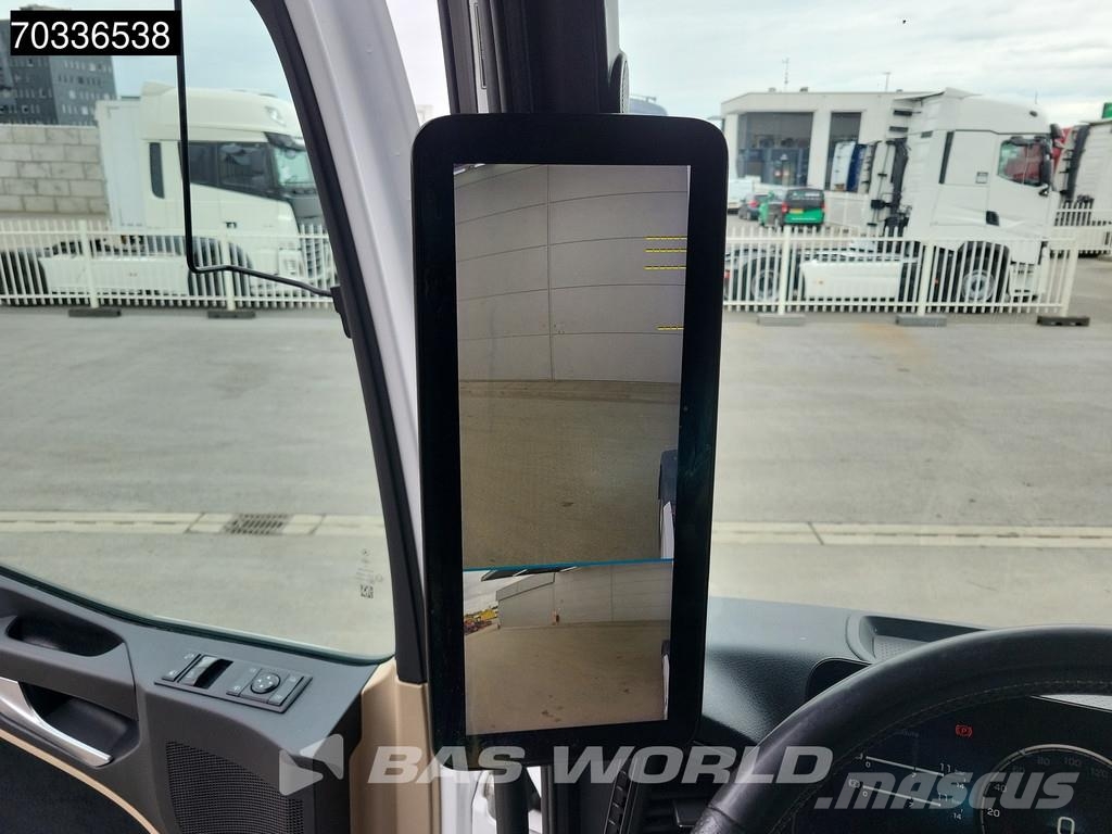 Mercedes-Benz Actros 1845 4X2 BigSpace Retarder 2x Tanks ACC Nav Vilcēji