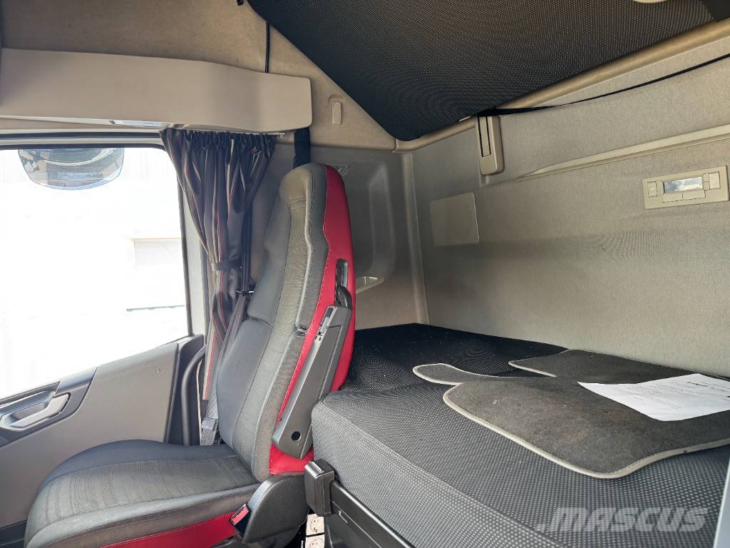 Volvo FH 500 Камиони с кран с кука