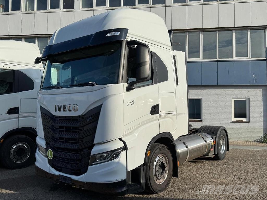 Iveco S-WAY 460 4X2 EURO 6 + INTARDER + ALCOA Naudoti vilkikai