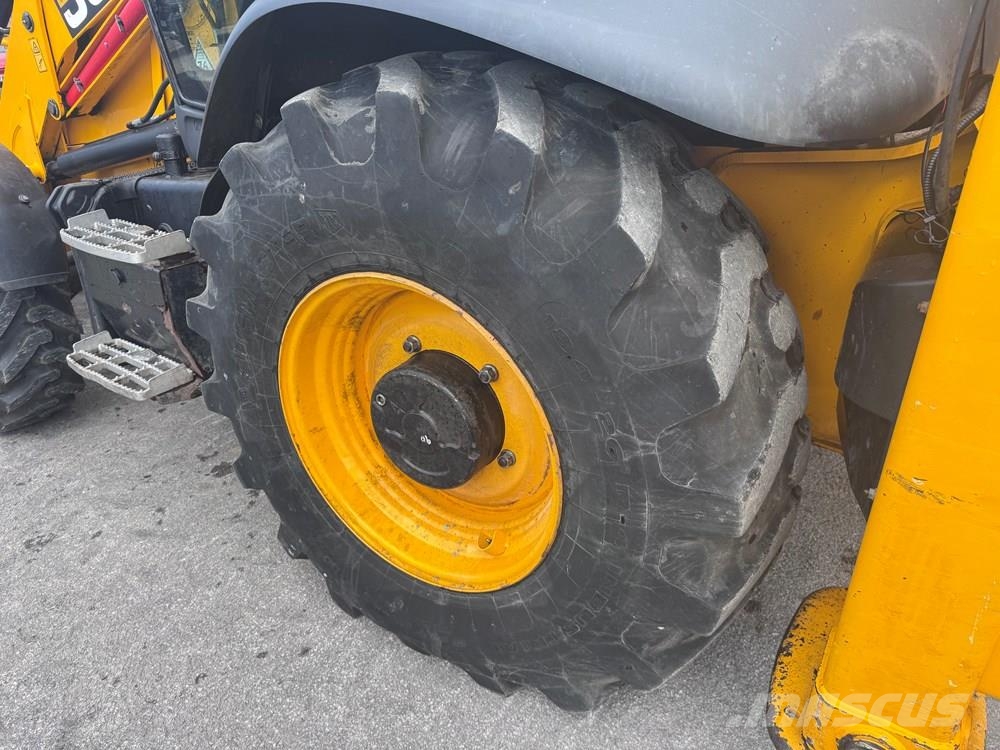 JCB 3CX SM MANUAL TRANSMISSION - CONSIGNED TO TCH JCB Baggerlader