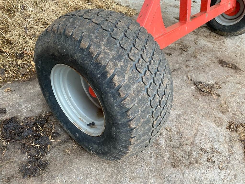 Kuhn GF 7902T GII Гребла и сенообръщачки