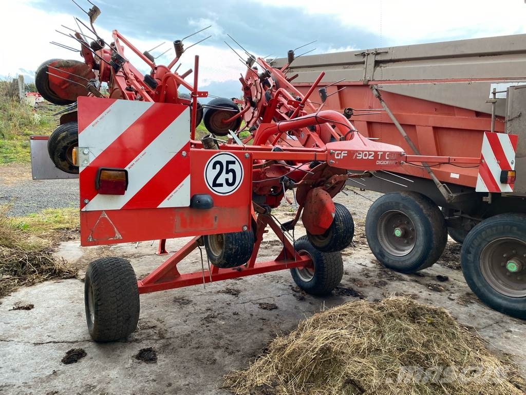 Kuhn GF 7902T GII Гребла и сенообръщачки