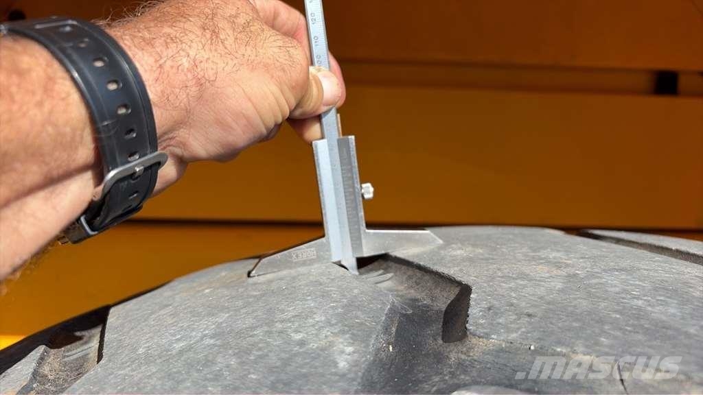 JCB 436B Iekrāvēji uz riteņiem